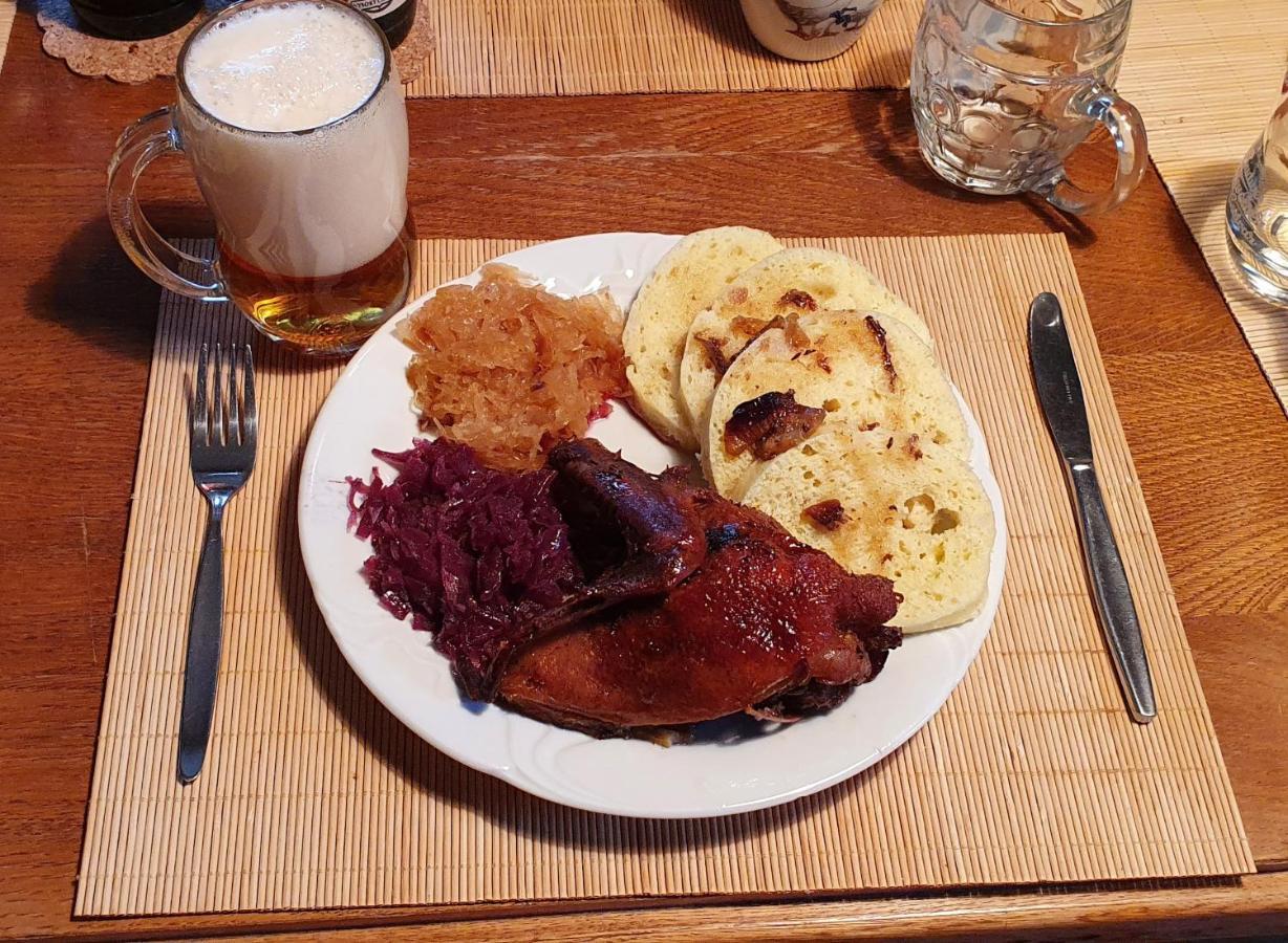 Penzion U Dvou Panu Pernink 外观 照片